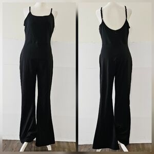 Yogalicious Lux Size XL Lux Scarlet Black Flare Jumpsuit with Adjustable Spaghet